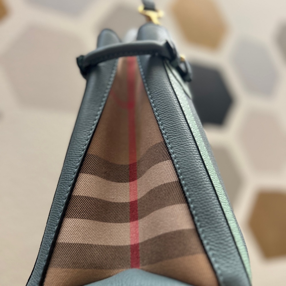 The Banner Burberry Handbags- Detachable crossbody - Picture 11 of 12